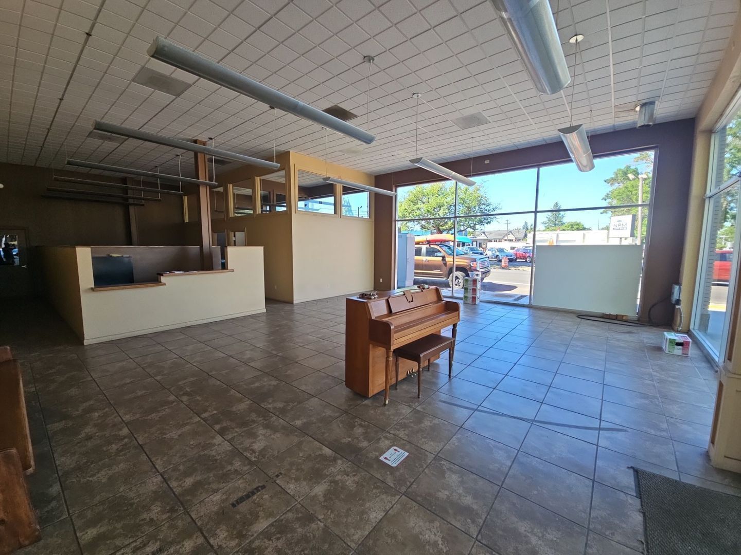 Office/Retail & Warehouse Space for Rent, Lease Terms Negotiable, Call to Schedule a VIEWING, COMING SOON! property image