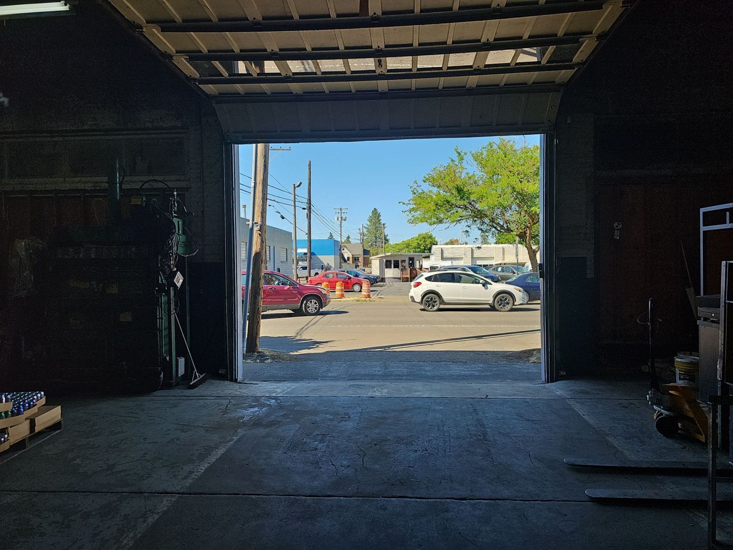 Office/Retail & Warehouse Space for Rent, Lease Terms Negotiable, Call to Schedule a VIEWING, COMING SOON! property image