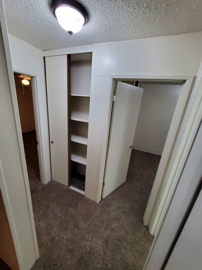 SW Dallas 2 Bed 1 Bath 1st Floor Apartment, W/S/G Paid, COMING SOON! property image