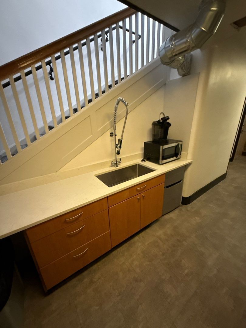 Space for Rent, Basement Unit, Lease Terms Negotiable, Call for MORE DETAILS, AVAILABLE NOW! property image