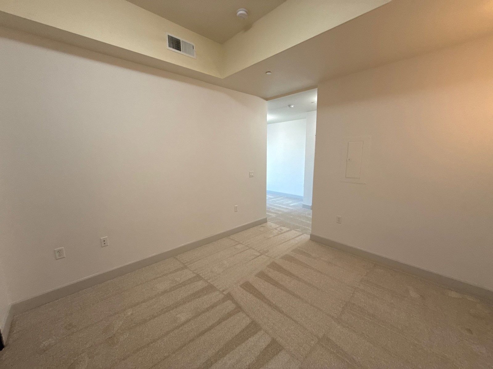 Space for Rent, Basement Unit, Lease Terms Negotiable, Call for MORE DETAILS, AVAILABLE NOW! property image