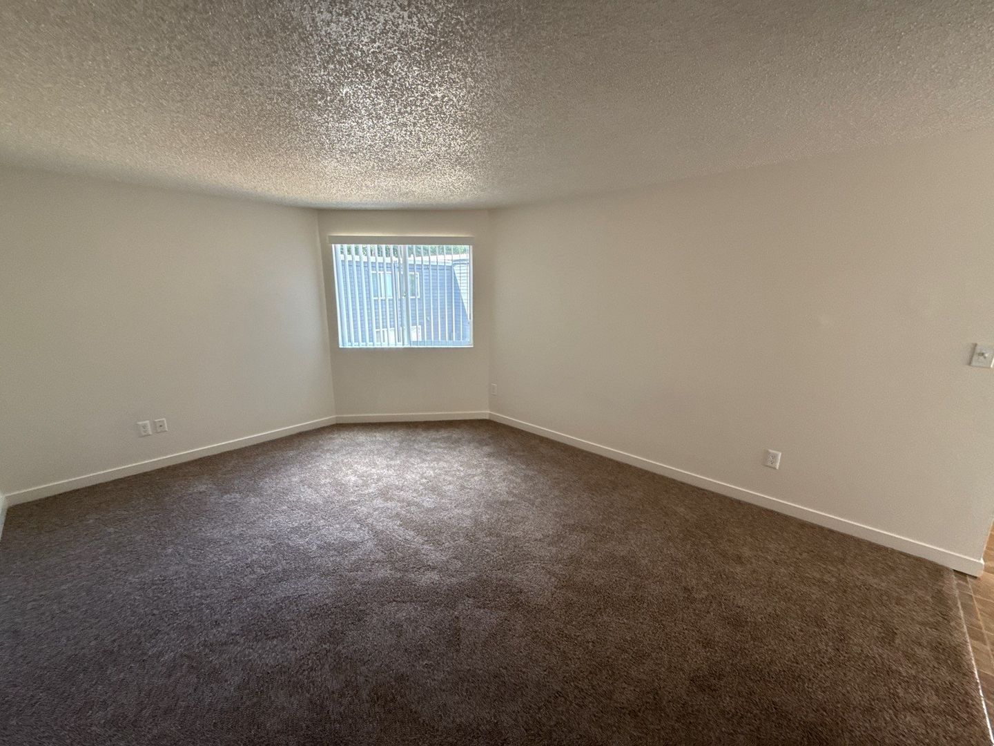 NW Salem, 2 Bed, 1 Bath, Spacious 2nd Floor Apartment, Pets are Welcome, AVAILABLE NOW! property image