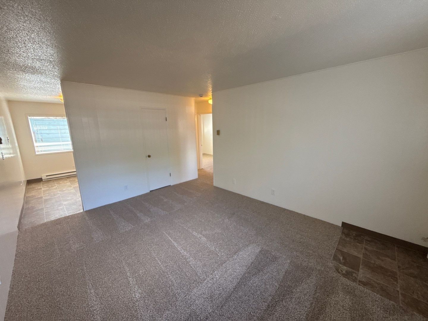 $1,095 First 3 Months, SW Dallas 2 Bed 1 Bath 1st Floor Apartment, W/S/G Paid, AVAILABLE NOW! property image