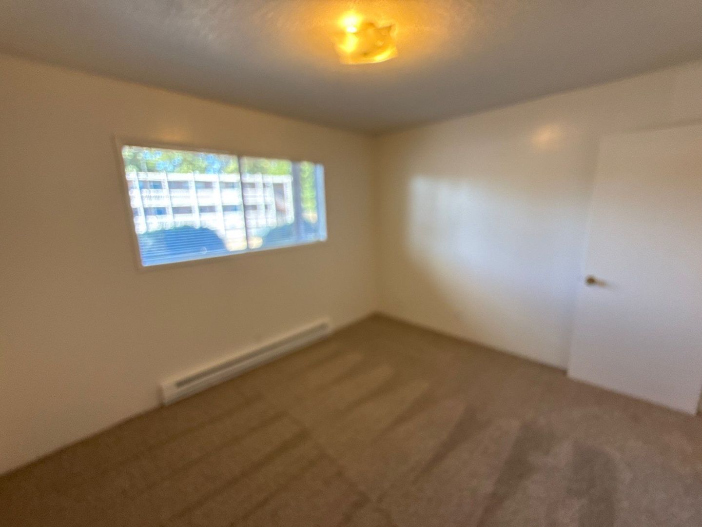 $1,095 First 3 Months, SW Dallas 2 Bed 1 Bath 1st Floor Apartment, W/S/G Paid, AVAILABLE NOW! property image