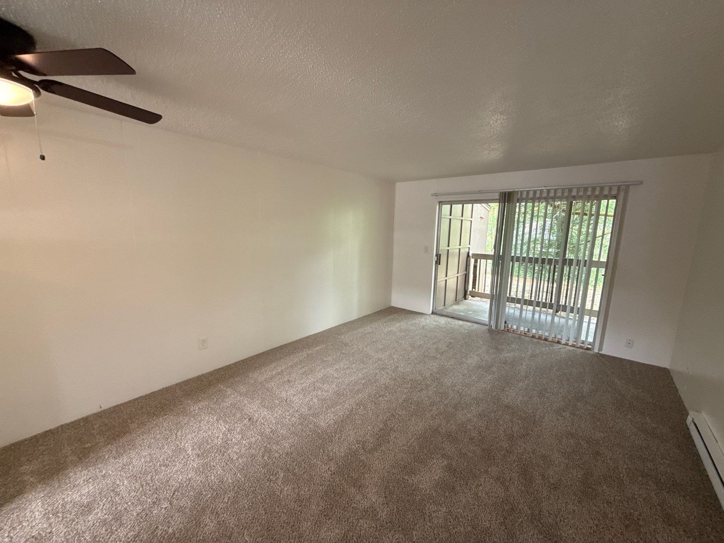 $1,095 First 3 Months, SW Dallas 2 Bed 1 Bath 1st Floor Apartment, W/S/G Paid, AVAILABLE NOW! property image