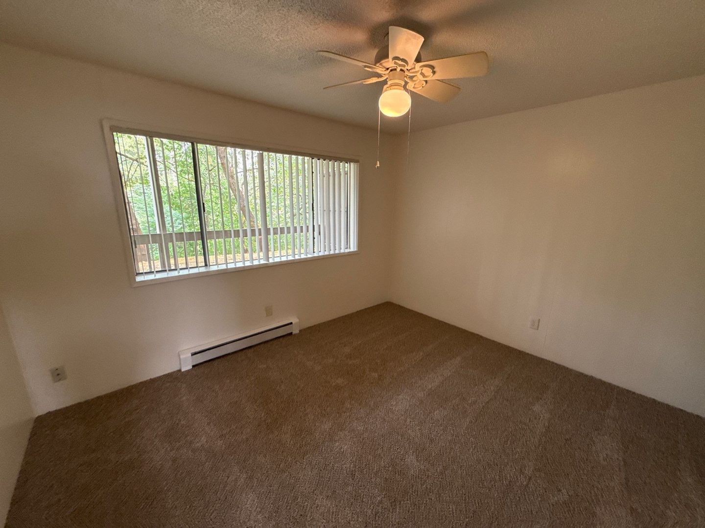 $1,095 First 3 Months, SW Dallas 2 Bed 1 Bath 1st Floor Apartment, W/S/G Paid, AVAILABLE NOW! property image