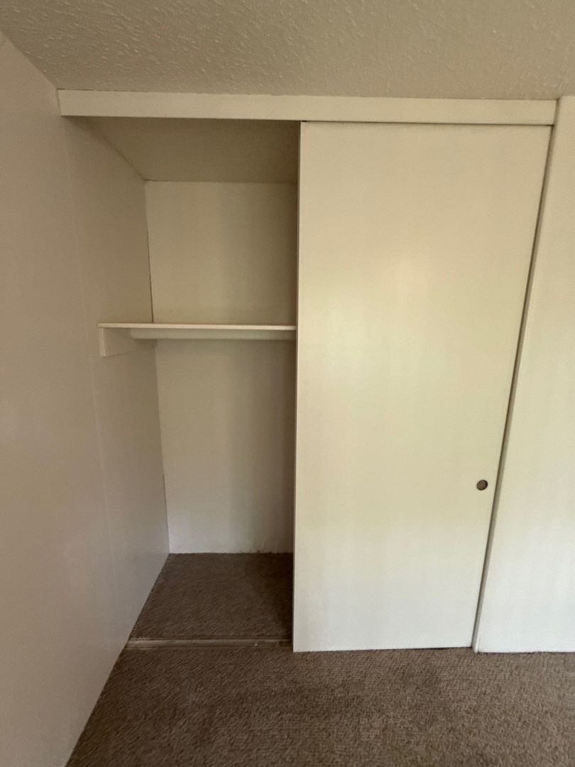$1,095 First 3 Months, SW Dallas 2 Bed 1 Bath 1st Floor Apartment, W/S/G Paid, AVAILABLE NOW! property image