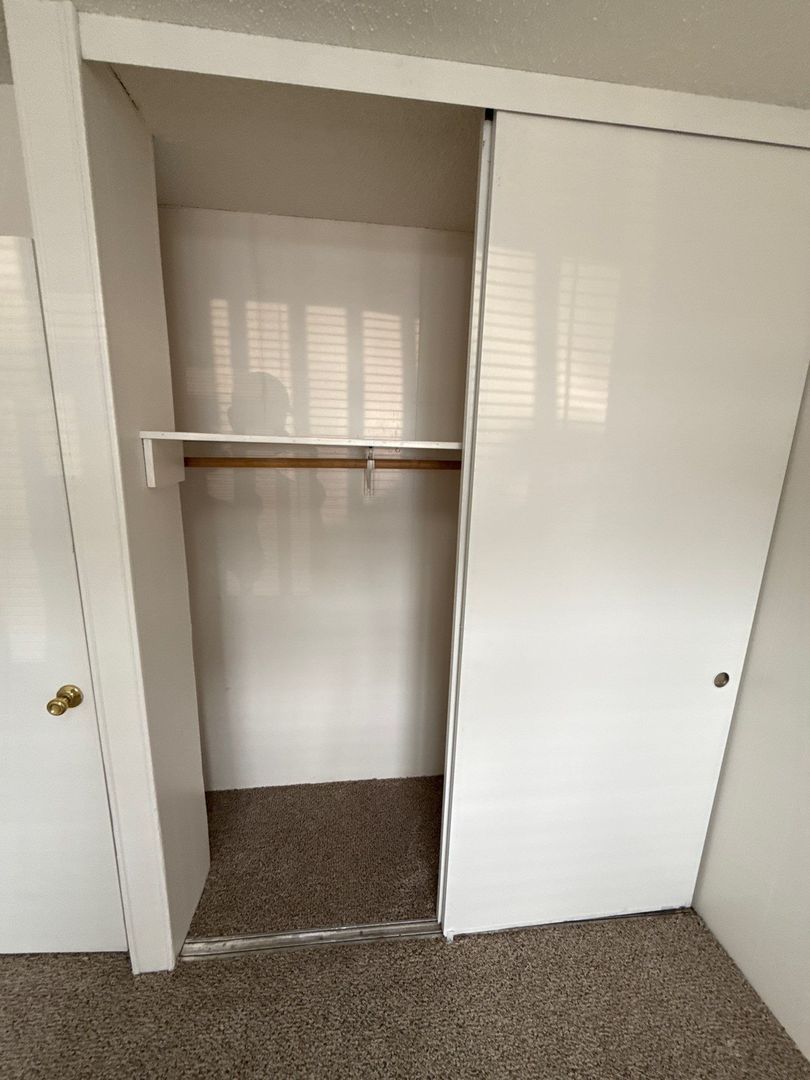 $1,095 First 3 Months, SW Dallas 2 Bed 1 Bath 1st Floor Apartment, W/S/G Paid, AVAILABLE NOW! property image