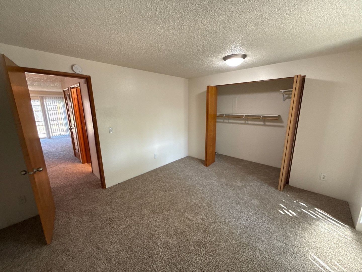 $1,145 First 3 Months, NW Salem 1 Bed, 1 Bath, Cottage, W/S/G Paid, W/D In Unit, AVAILABLE NOW! property image