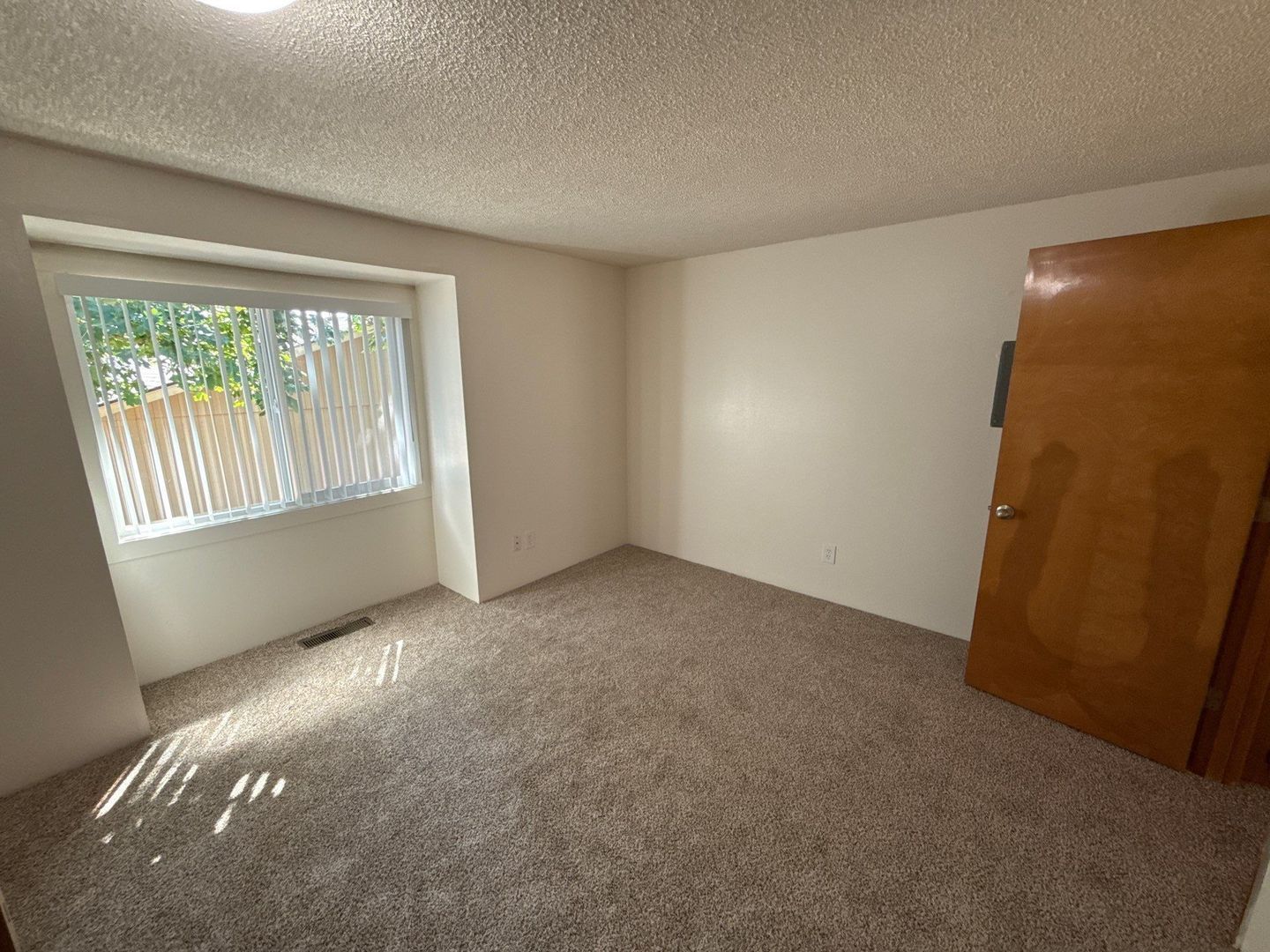 $1,145 First 3 Months, NW Salem 1 Bed, 1 Bath, Cottage, W/S/G Paid, W/D In Unit, AVAILABLE NOW! property image