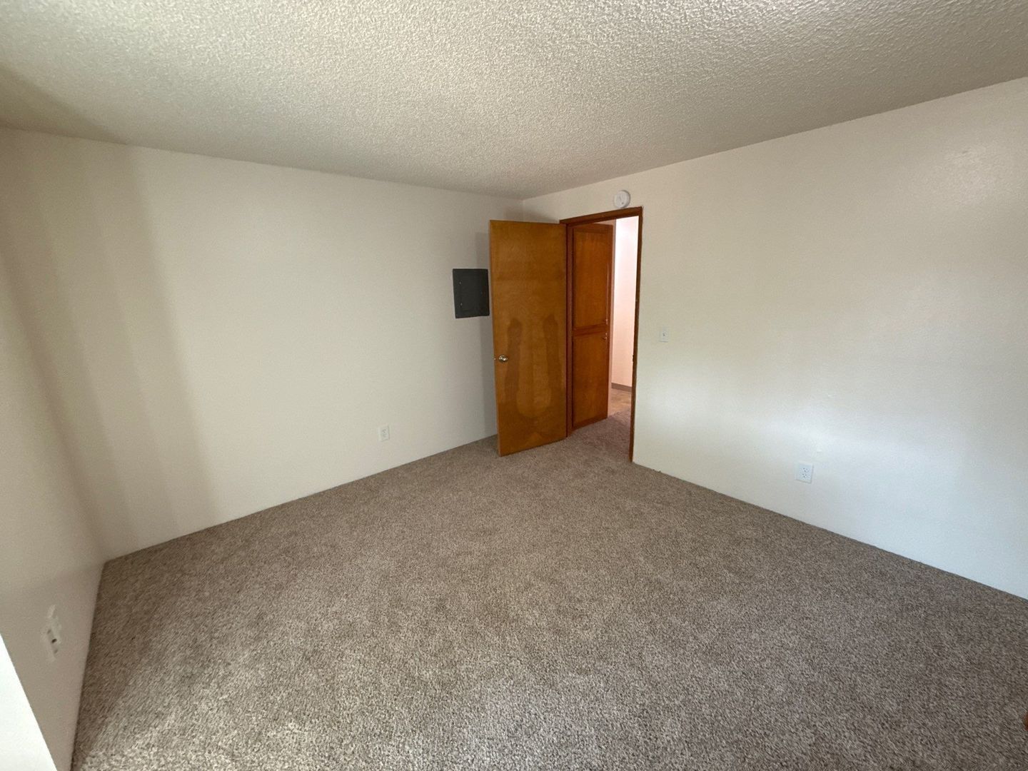 $1,145 First 3 Months, NW Salem 1 Bed, 1 Bath, Cottage, W/S/G Paid, W/D In Unit, AVAILABLE NOW! property image