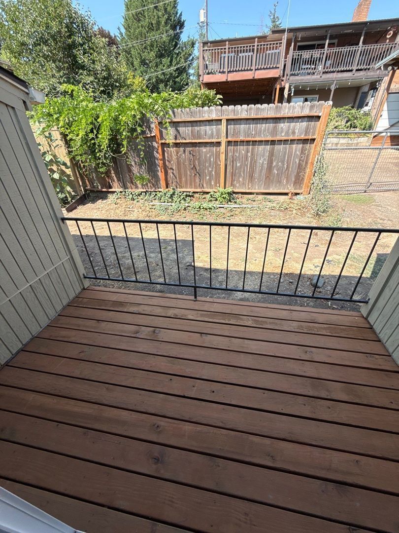 $1,145 First 3 Months, NW Salem 1 Bed, 1 Bath, Cottage, W/S/G Paid, W/D In Unit, AVAILABLE NOW! property image