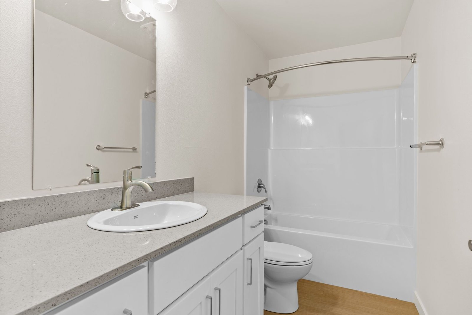 AVAILABLE NOW: ALBANY BRAND NEW COMPLEX | 2nd Floor 2 Bed 1.5 Bath | W/D Included property image