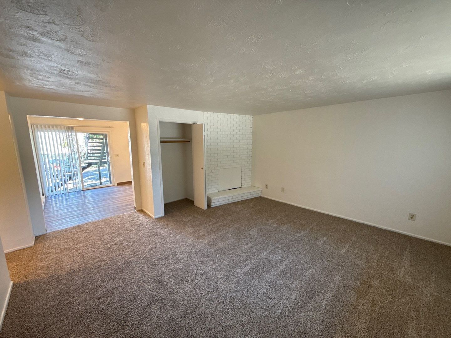 $1,095 First 6 Months, NE Salem, 2 Bed, 1 Bath, 1st Floor Apartment, AVAILABLE NOW! property image