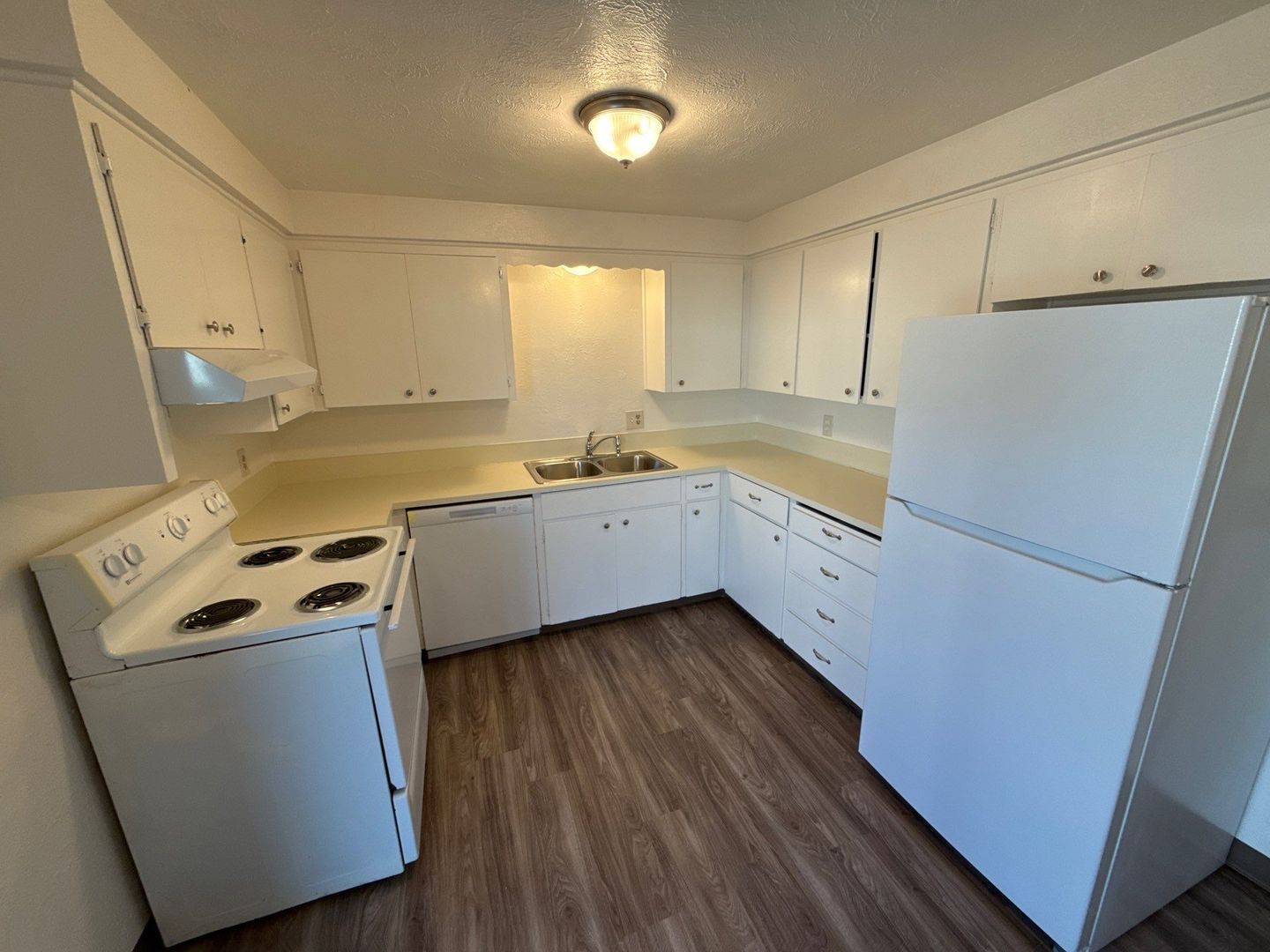 $1,095 First 6 Months, NE Salem, 2 Bed, 1 Bath, 1st Floor Apartment, AVAILABLE NOW! property image