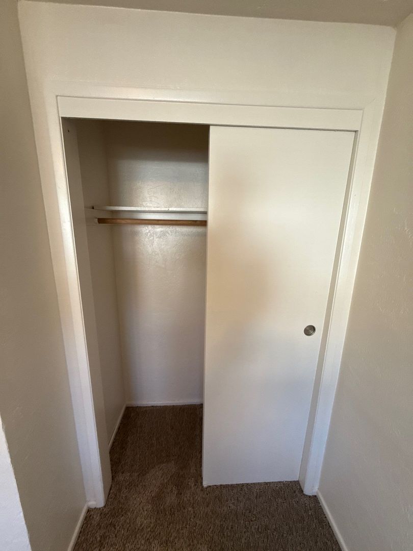 $1,095 First 6 Months, NE Salem, 2 Bed, 1 Bath, 1st Floor Apartment, AVAILABLE NOW! property image