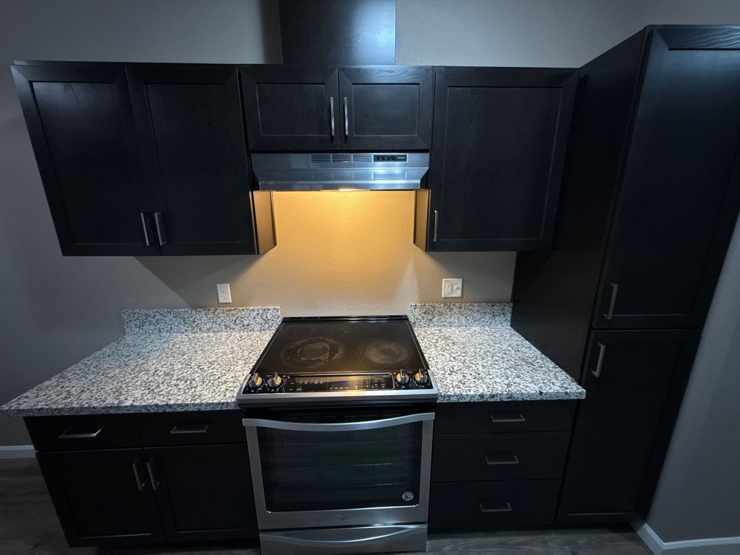 NE Newer Community 1 Bed 1 Bath, W/S/G Paid! Deck & AC!, COMING SOON. property image