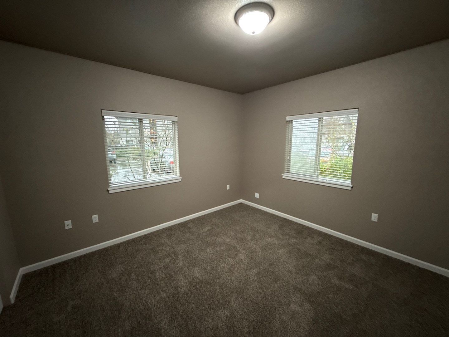 NE Newer Community 1 Bed 1 Bath, W/S/G Paid! Deck & AC!, COMING SOON. property image