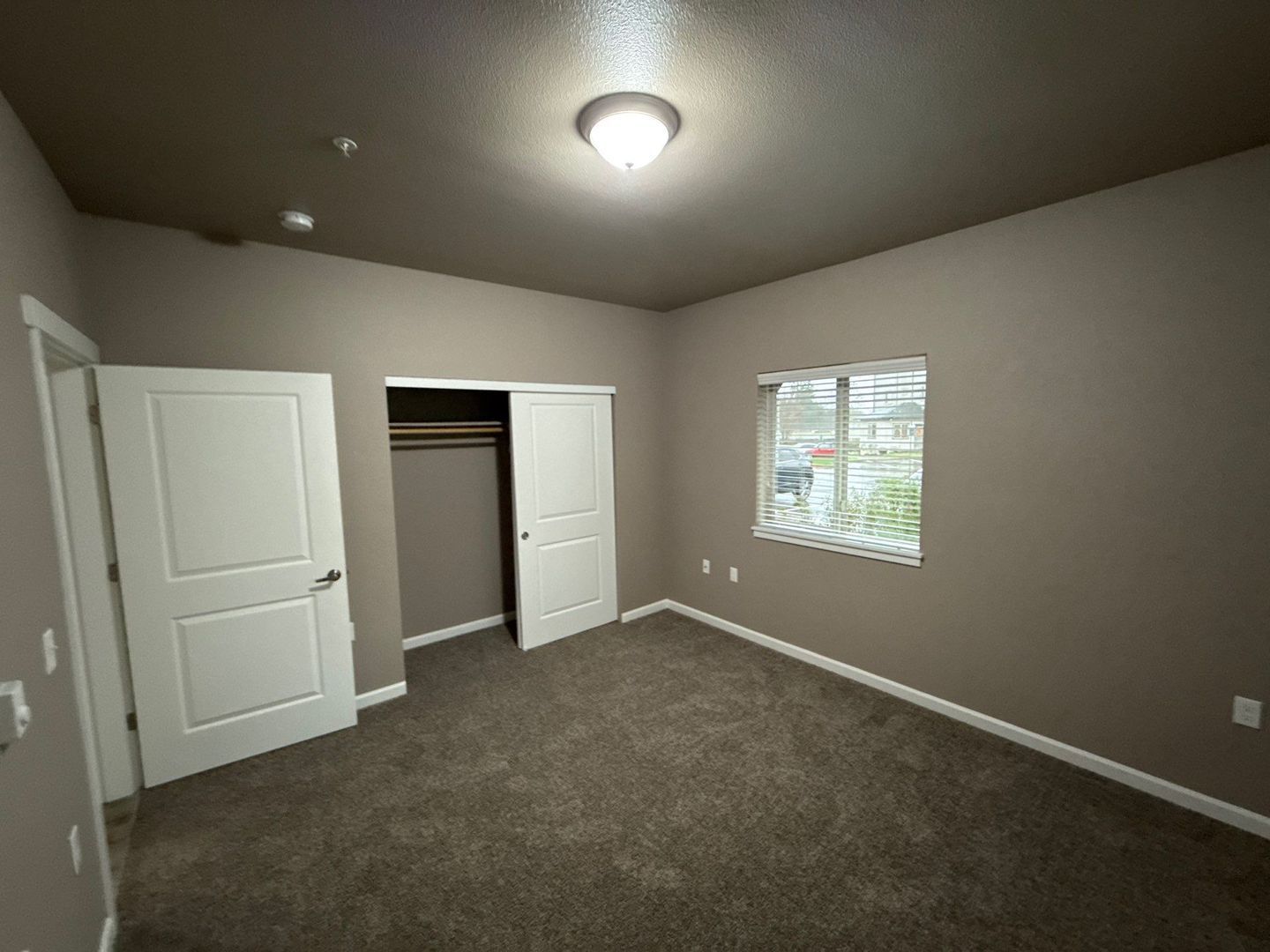 NE Newer Community 1 Bed 1 Bath, W/S/G Paid! Deck & AC!, COMING SOON. property image