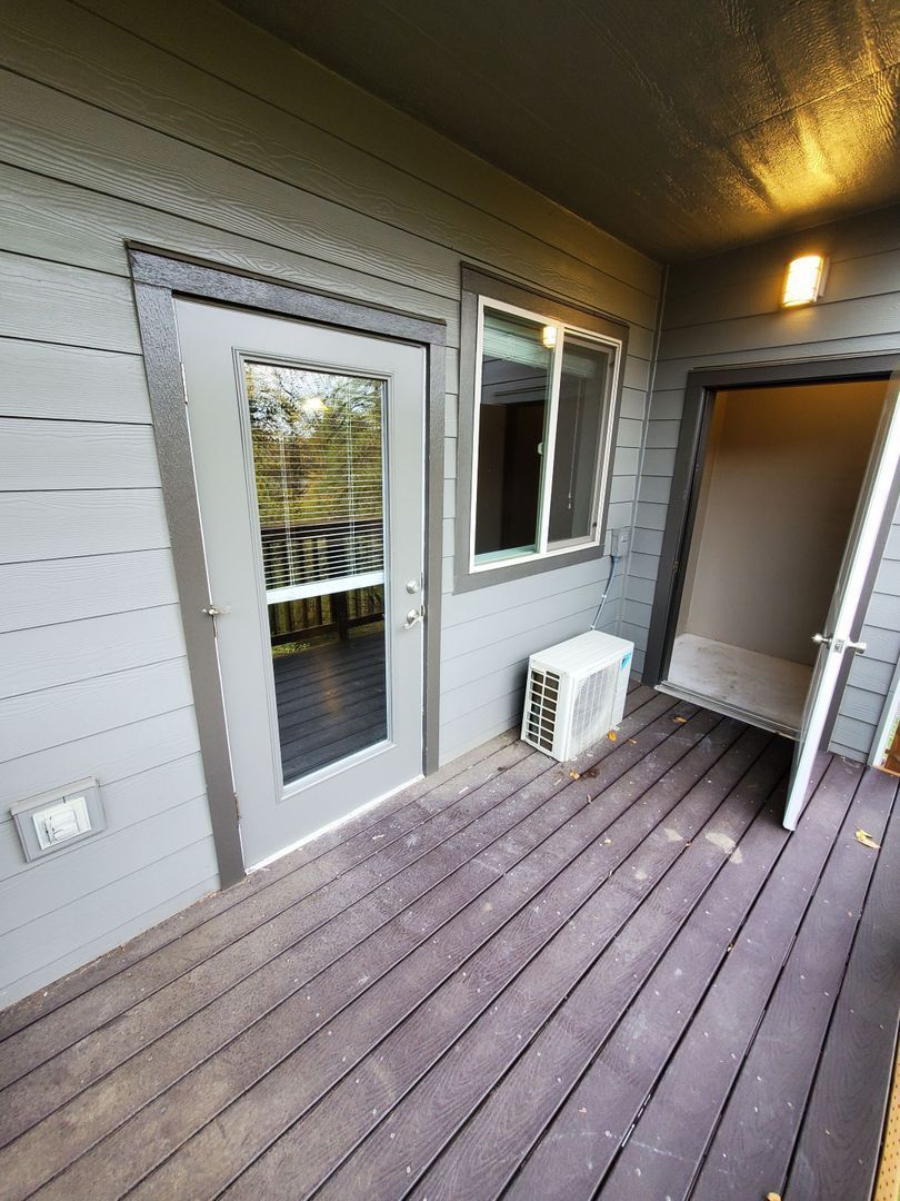 NE Newer Community 3/2, Flat Fee for W/S/G deck and AC!, COMING  SOON! property image