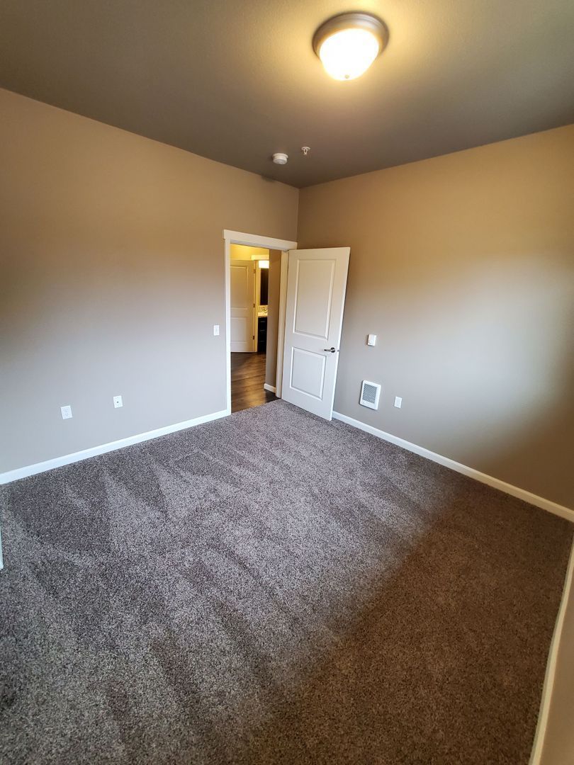 NE Newer Community 3/2, Flat Fee for W/S/G deck and AC!, COMING  SOON! property image