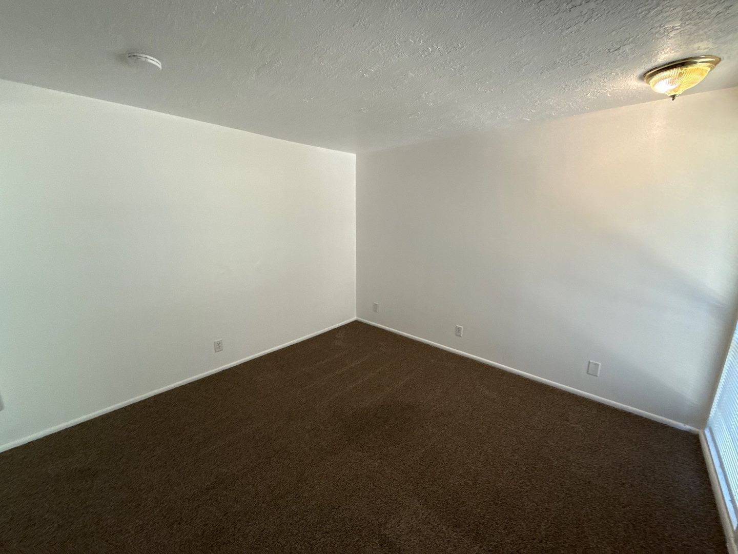 NE Salem 1 Bed, 1 Bath, 2nd Floor Apartment, AVAILABLE NOW! property image