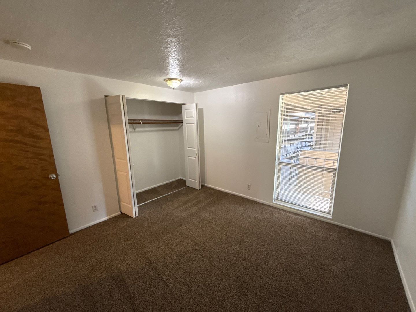 NE Salem 1 Bed, 1 Bath, 2nd Floor Apartment, AVAILABLE NOW! property image