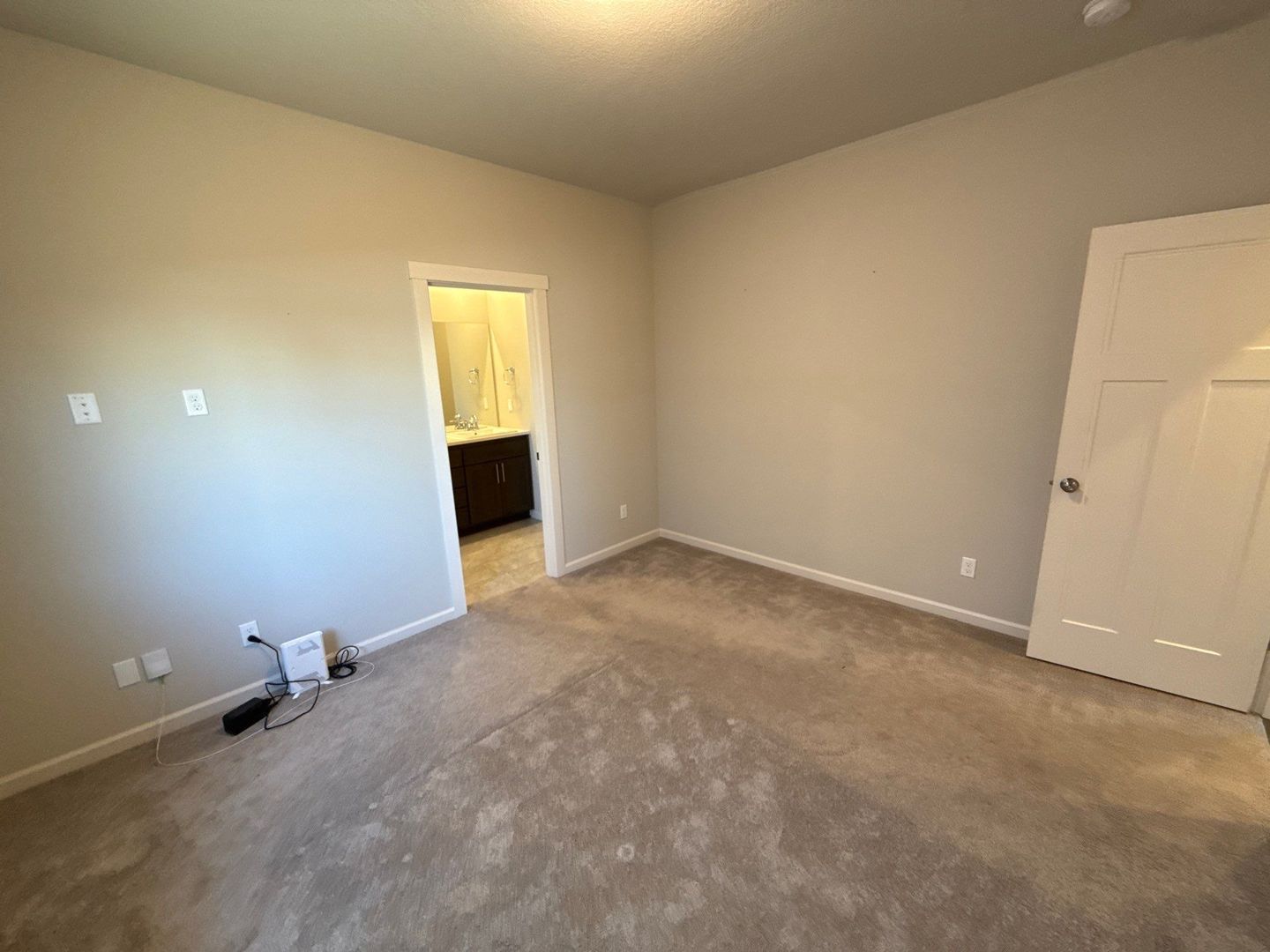 Albany 3 Bed, 2 Bath Single Family Home, COMING SOON! property image
