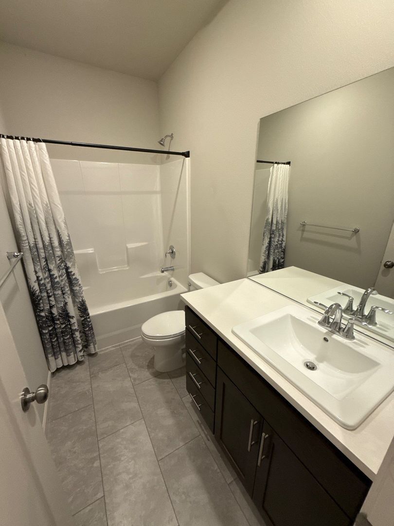 Albany 3 Bed, 2 Bath Single Family Home, COMING SOON! property image