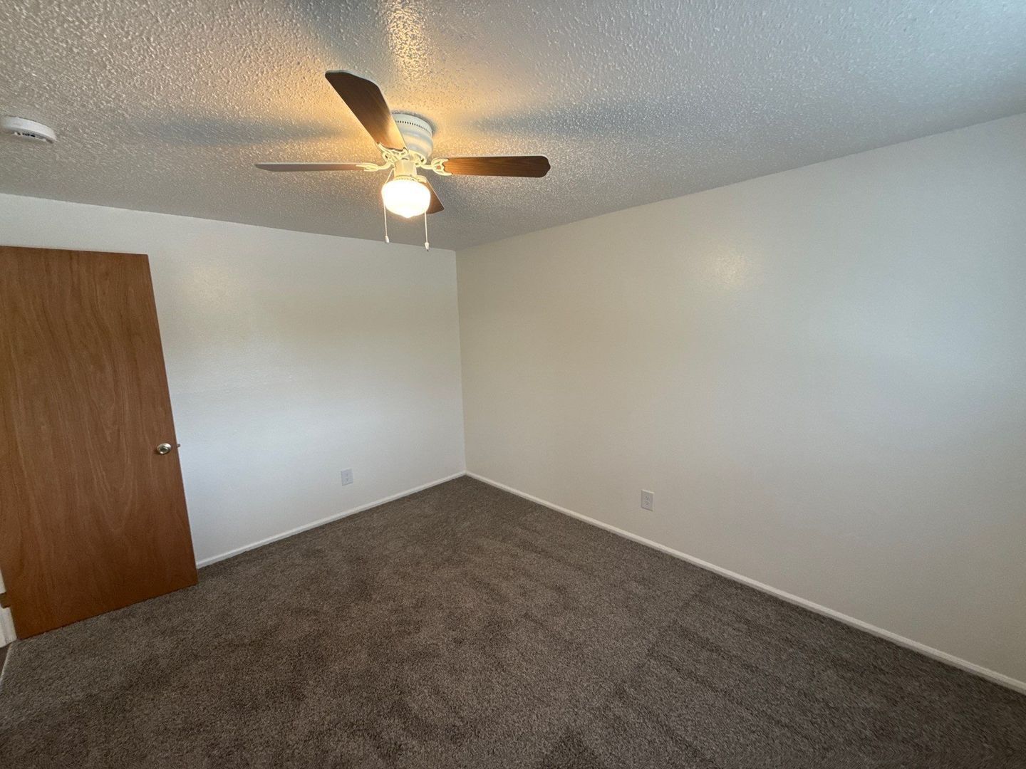 SE Salem 2 Bed 1 Bath 1 Story Complex, AVAILABLE NOW! property image