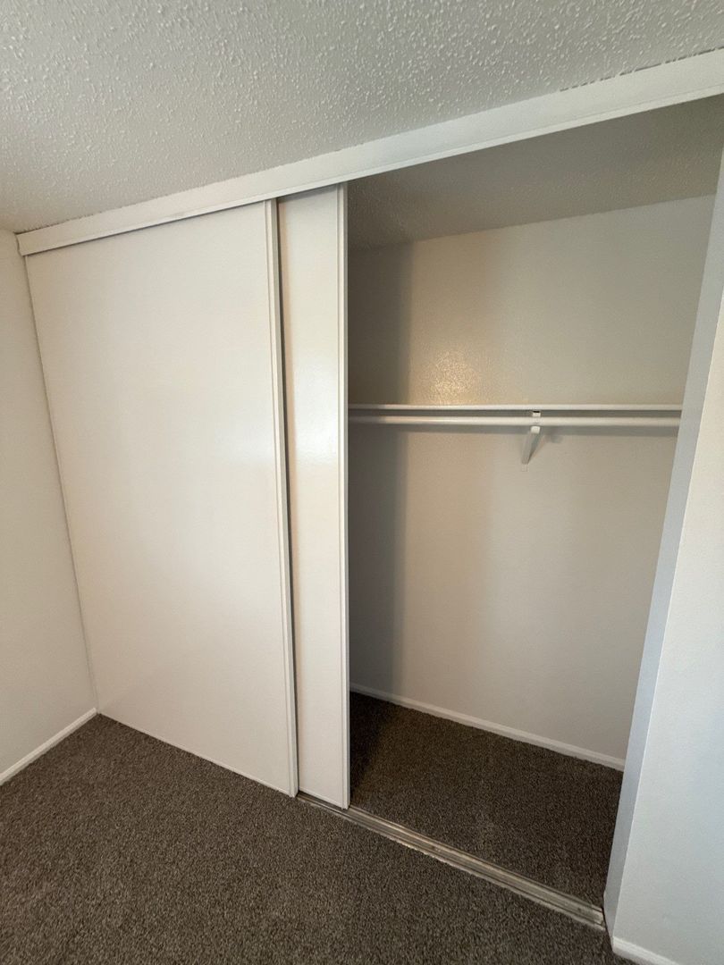 SE Salem 2 Bed 1 Bath 1 Story Complex, AVAILABLE NOW! property image