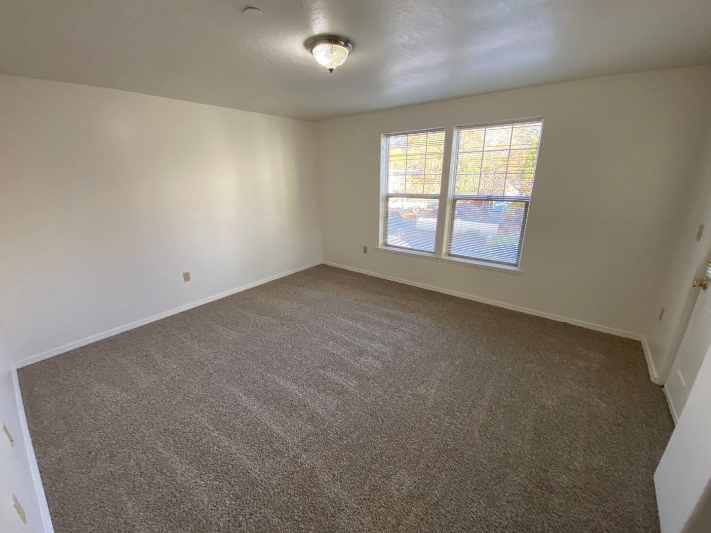 S Salem TownHouse 3 Bed, 1.5 Bath Apartment, W/D Hook-Ups, COMING SOON! property image