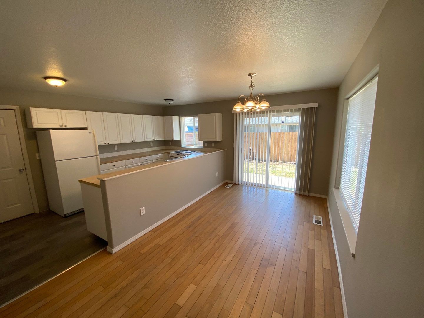 NE Salem 3 Bed 2.5 Bath, 2 Story Duplex, Fenced Yard, Garage, COMING SOON! property image