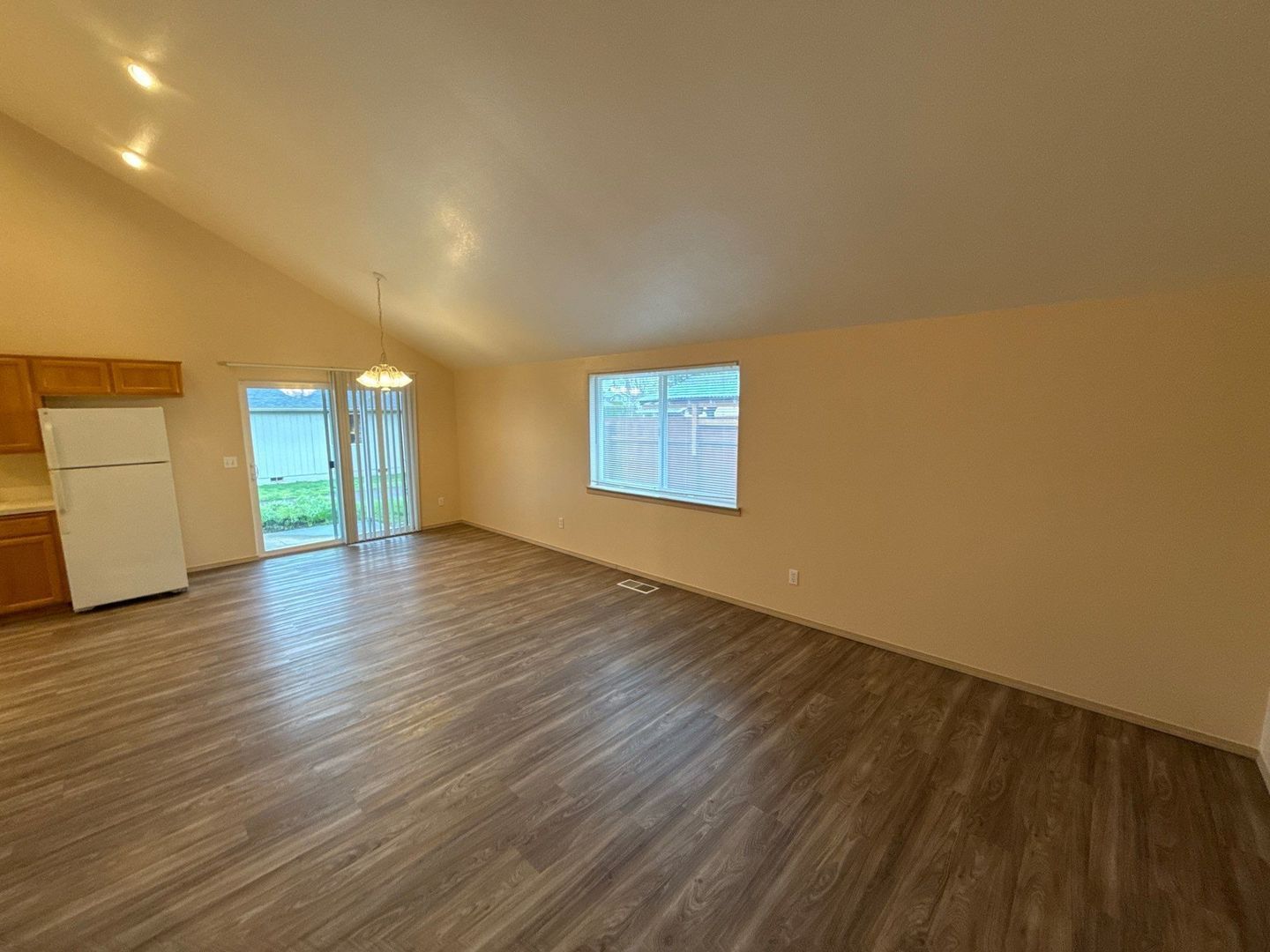 Keizer 3 Bed 2 Bath Duplex, 1 Car Garage, W/S Paid, COMING SOON! property image