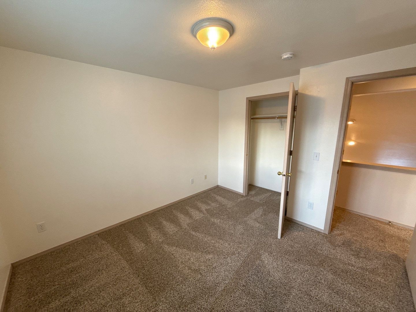 Keizer 3 Bed 2 Bath Duplex, 1 Car Garage, W/S Paid, COMING SOON! property image
