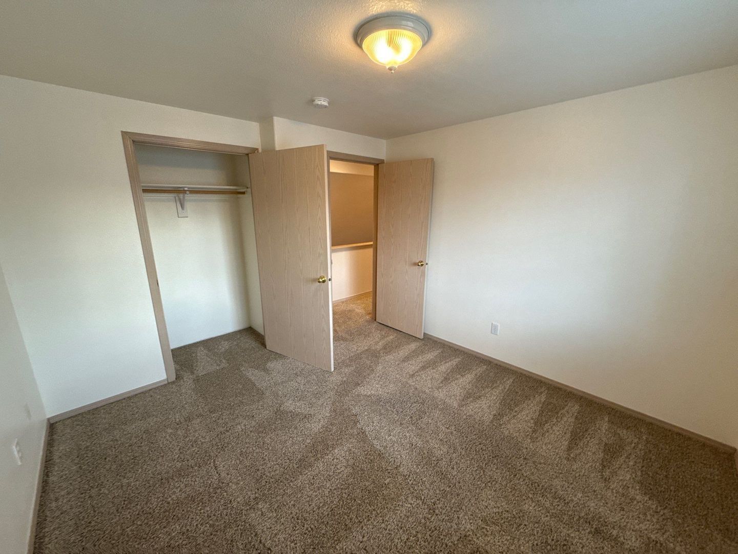 Keizer 3 Bed 2 Bath Duplex, 1 Car Garage, W/S Paid, COMING SOON! property image
