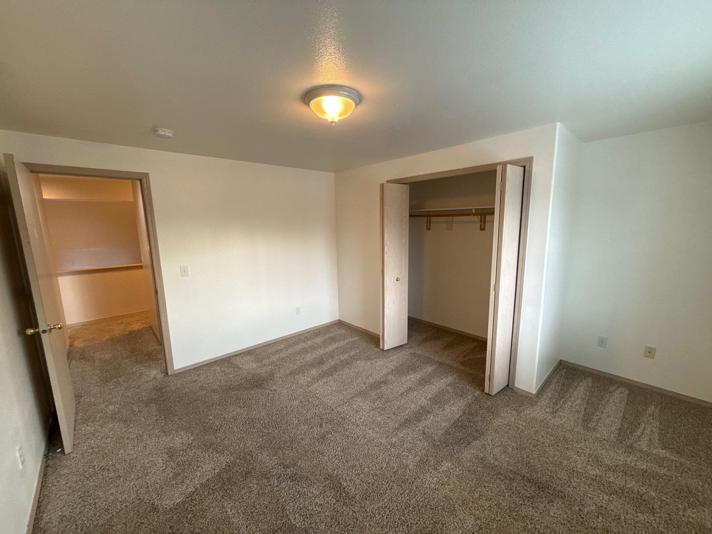 Keizer 3 Bed 2 Bath Duplex, 1 Car Garage, W/S Paid, COMING SOON! property image