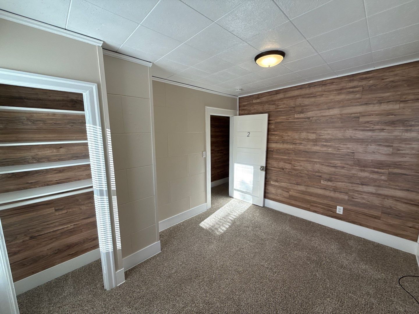 ROOMS FOR RENT!! SHARED COMMON AREAS, AVAILABLE NOW! property image