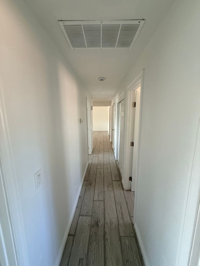 Eugene 3 Bed, 2 Bath, Single Family Home, AVAILABLE NOW! property image