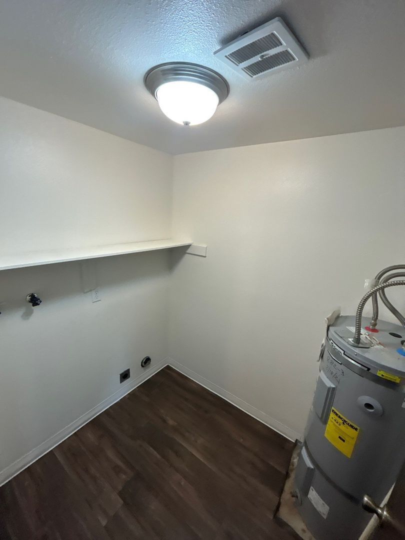 SE Salem 2 Bed 1 Bath 1 Story Complex, AVAILABLE NOW! property image
