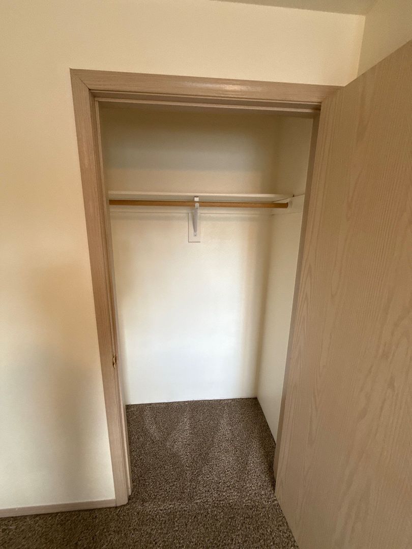 Keizer 3 Bed 2 Bath Duplex, 1 Car Garage, W/S Paid, AVAILABLE NOW! property image