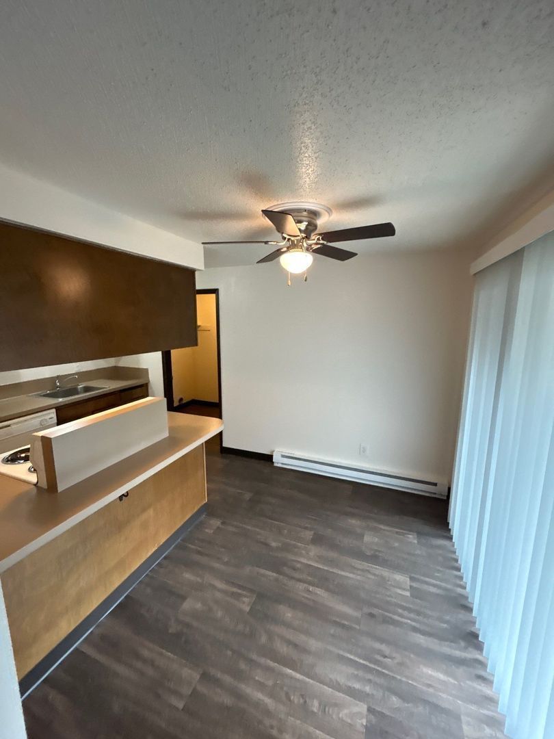 SE Salem 2 Bed 1 Bath 1 Story Complex, AVAILABLE NOW! property image