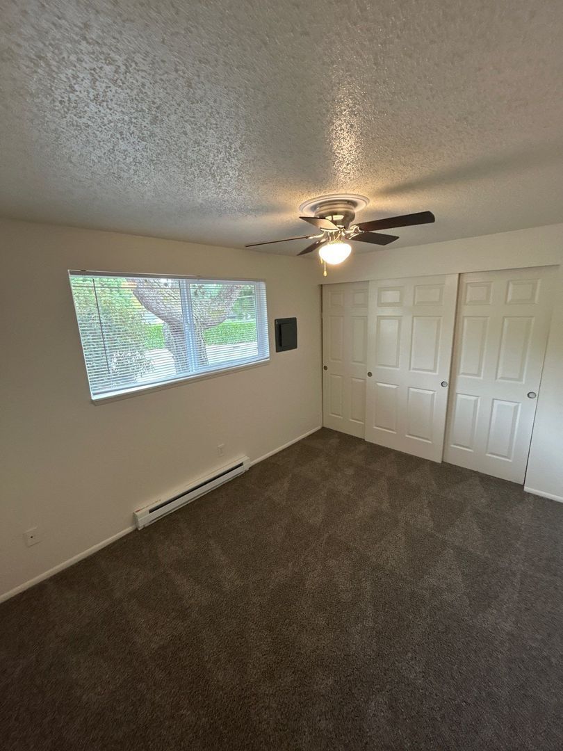 SE Salem 2 Bed 1 Bath 1 Story Complex, AVAILABLE NOW! property image