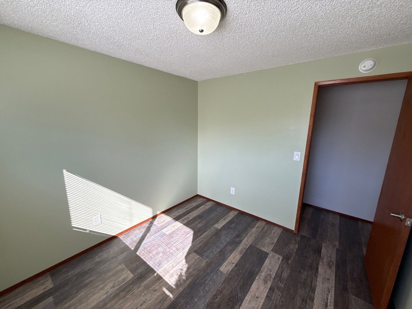 Albany 3 Bed,  1 Bath Single Family Home, Fenced Yard, Available Now! property image