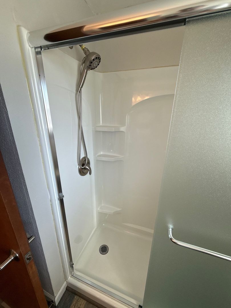Albany 3 Bed,  1 Bath Single Family Home, Fenced Yard, Available Now! property image