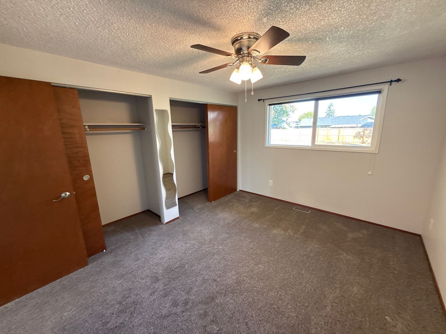 Albany 3 Bed,  1 Bath Single Family Home, Fenced Yard, Available Now! property image