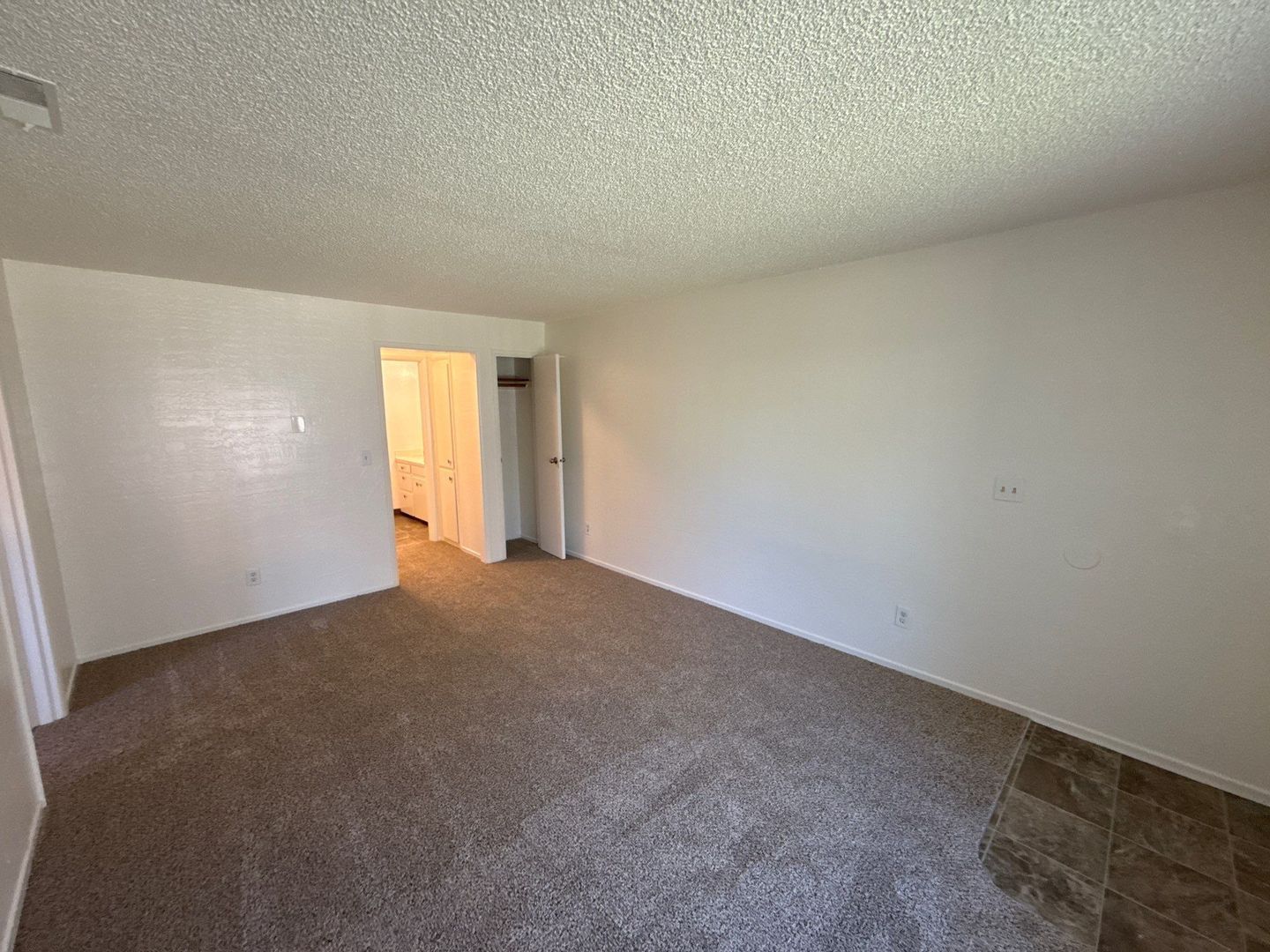 NE Salem, 1 Bed, 1 Bath, Cute Apartment, Single Story Complex, AVAILABLE NOW! property image