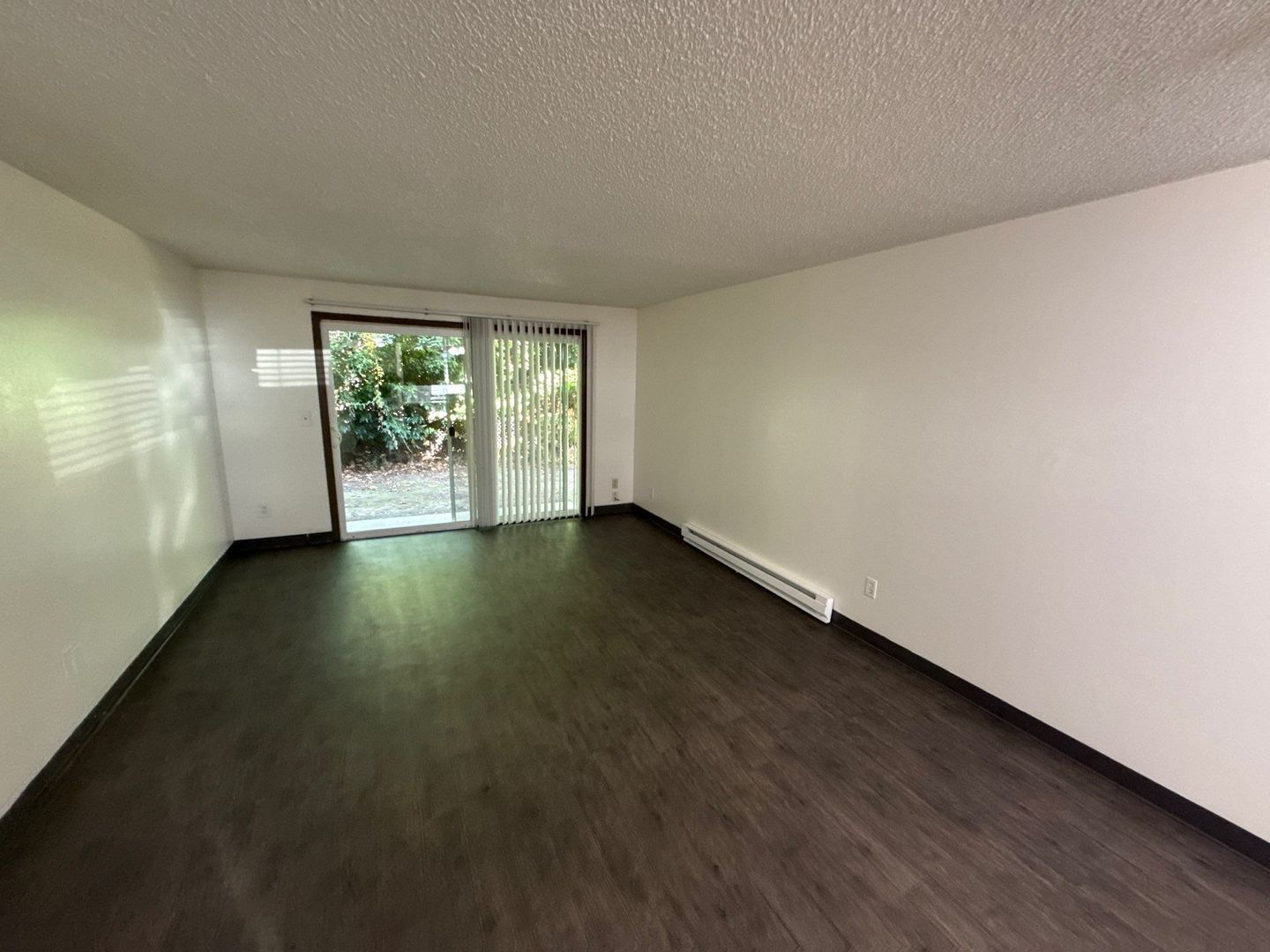 Spacious SE Salem, 2 Bed, 1 Bath, 1st Floor Apartment, With Patio, AVAILABLE NOW! property image