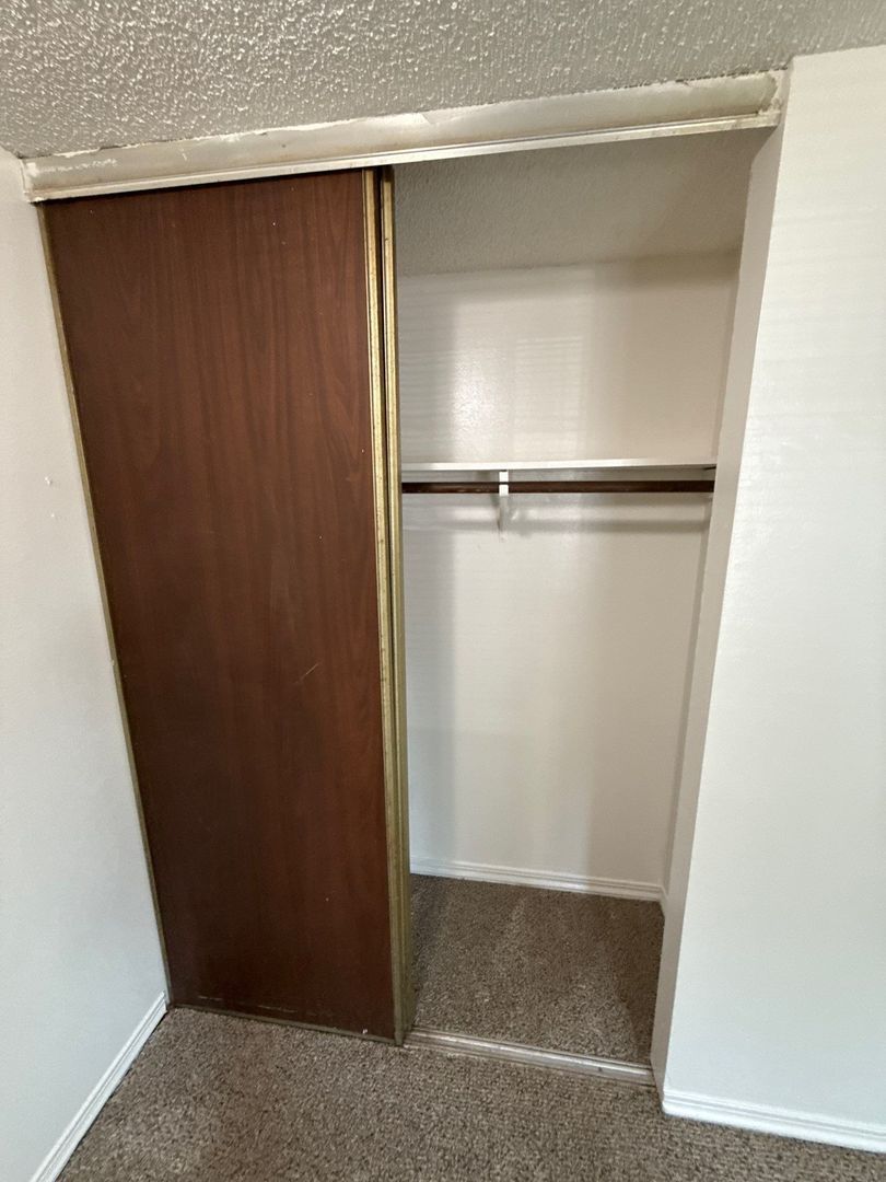 Spacious SE Salem, 2 Bed, 1 Bath, 1st Floor Apartment, With Patio, AVAILABLE NOW! property image