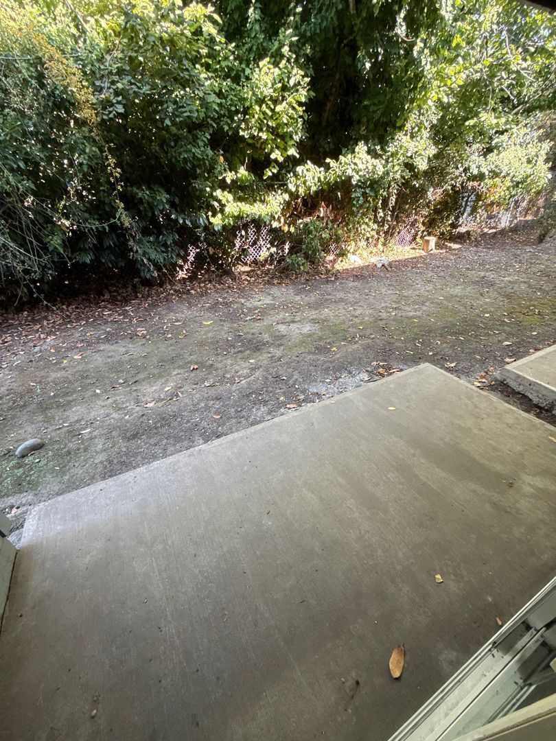 Spacious SE Salem, 2 Bed, 1 Bath, 1st Floor Apartment, With Patio, AVAILABLE NOW! property image
